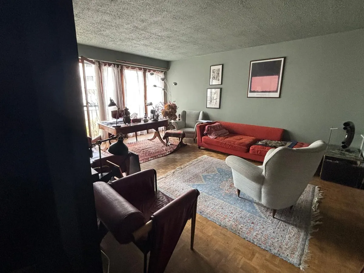 Le cabinet — salon